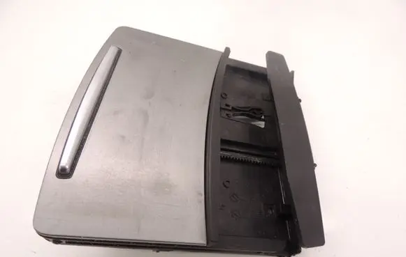 Audi A6 S6 C6 4F Car ashtray 4F1857951C D201