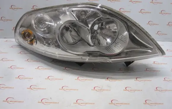 Renault Master III Headlight/headlamp 17064603 17064401