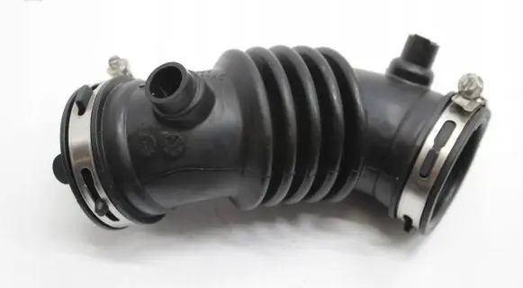 Ford Ecosport Air intake hose/pipe GN159R504AC