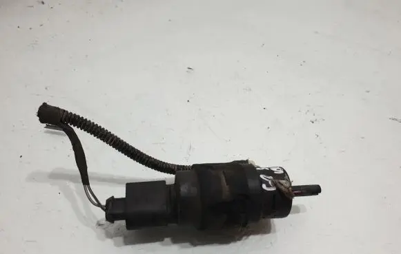 Audi A5 8T 8F Windscreen/windshield washer pump 8K5955647