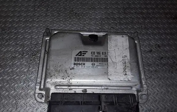 Ford Galaxy Engine control unit/module 0281010629