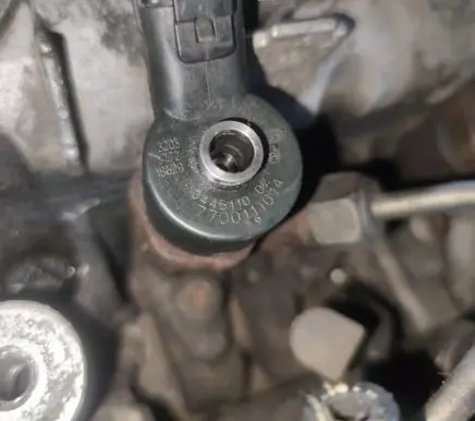Renault Laguna II Fuel injector 0445110027 7700111014