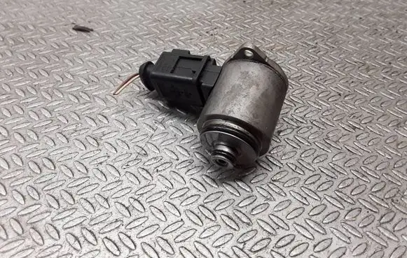 Audi A6 S6 C6 4F Fuel pressure sensor 02055363 0363Y255