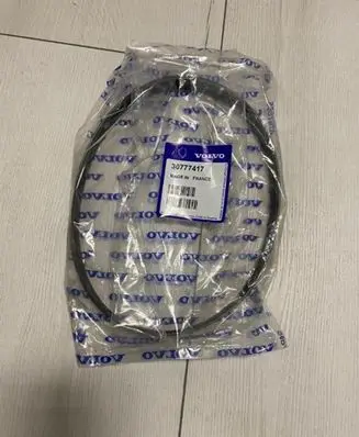 Volvo S40, V40 Alternator belt 30777417