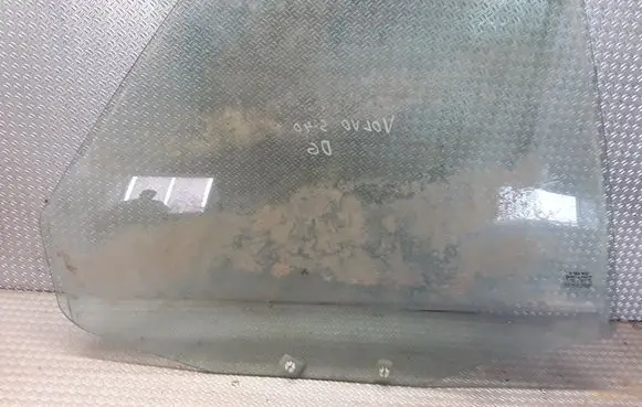 Rear door window glass