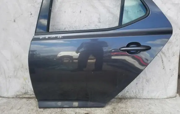 KIA Optima Rear door