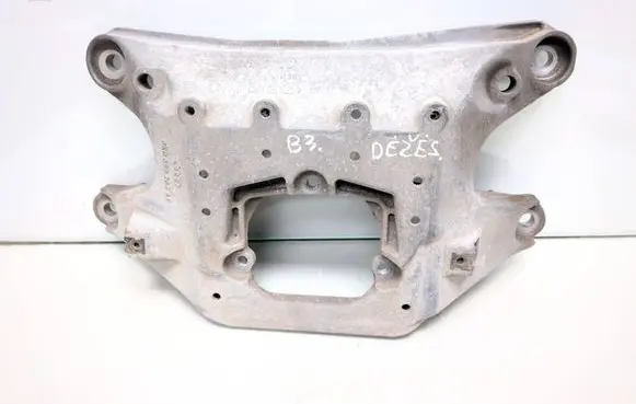 Audi A4 S4 B8 8K Gearbox mounting bracket 8K0399263AF
