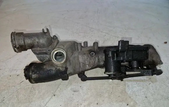 Mercedes-Benz E W211 Intake manifold A6422000215