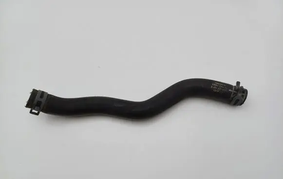 Volkswagen Polo IV 9N3 Engine coolant pipe/hose 6Q0121157S
