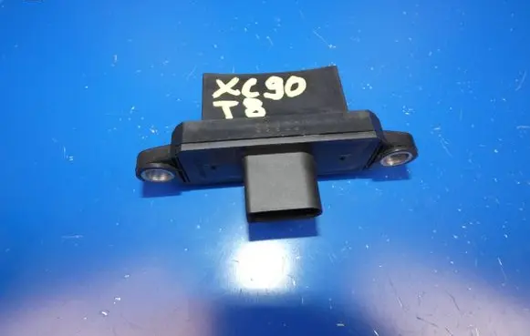 Volvo XC90 Crankshaft position sensor 31367127 AD8DD 032AA0060A