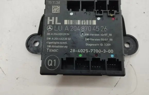 Mercedes-Benz C W204 Door control unit/module A2048704526