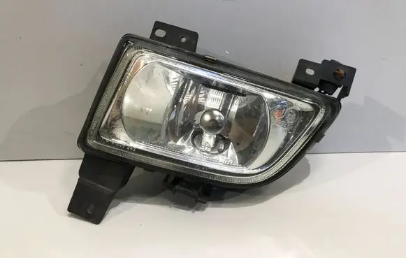 Mazda 323 Front fog light F014001048