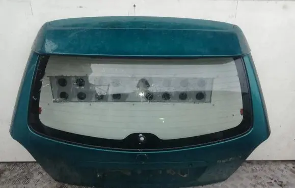 Mazda 323 F Tailgate/trunk/boot lid