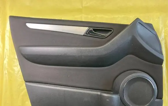 Mercedes-Benz B W245 Front door card panel trim A1697201570