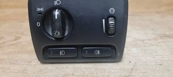Light switch