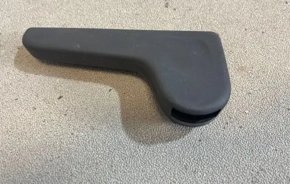 Skoda Fabia Mk3 (NJ) Engine bonnet (hood) release handle 6v1823533