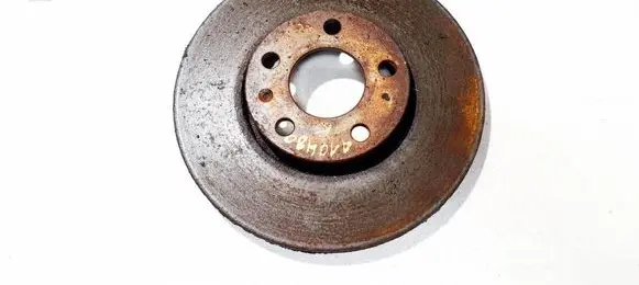 Audi A4 S4 B5 8D Front brake disc ventiliuojamas