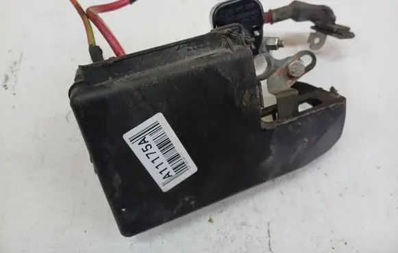Opel Corsa D Positive cable (battery) 55556100