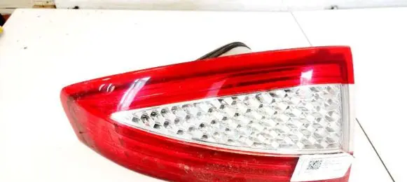 Ford Mondeo MK IV Rear/tail lights