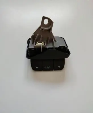 Subaru Forester SK Steering wheel buttons/switches 83158SJ000