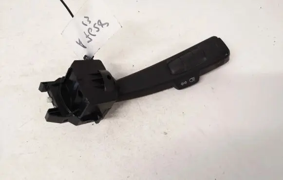 Volvo S40 Indicator stalk 17d770