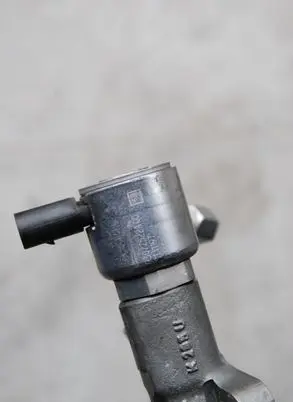 Mercedes-Benz E W212 Fuel main line pipe 9307Z522A00