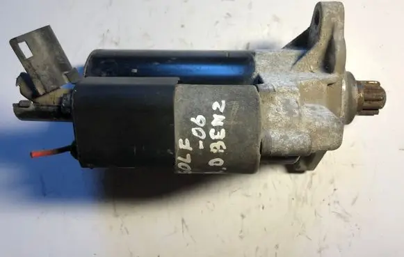 Volkswagen PASSAT B6 Starter motor 02E911023L 0001123036