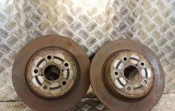 Subaru Outback (BS) Rear brake disc