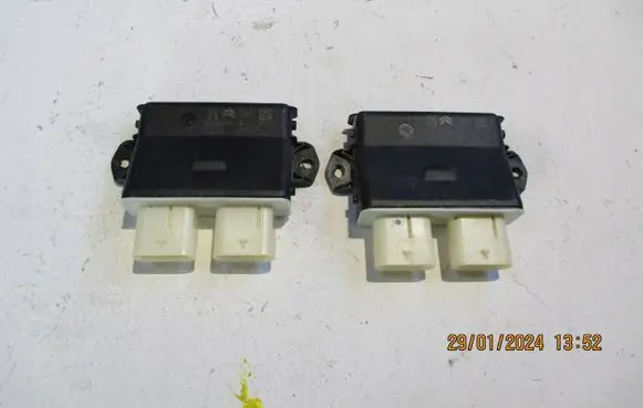 Peugeot 308 Parking PDC control unit/module 9809260680
