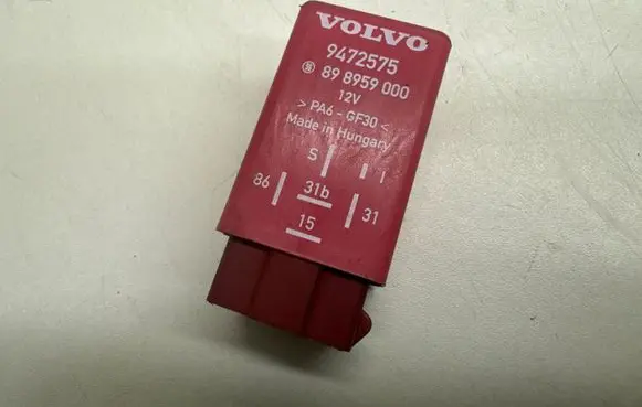 Volvo S70 V70 V70 XC Other relay 9472575