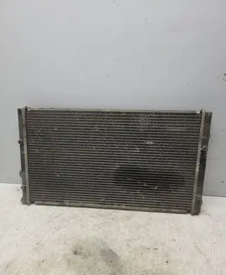 Volkswagen Golf III Coolant radiator
