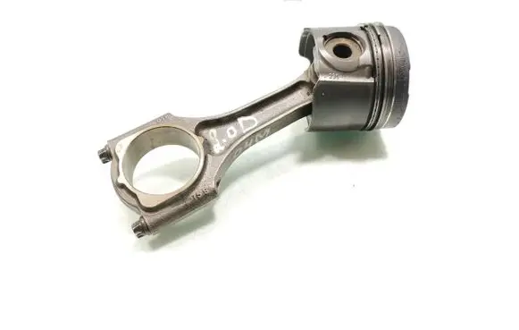 Opel Vectra C Piston with connecting rod 