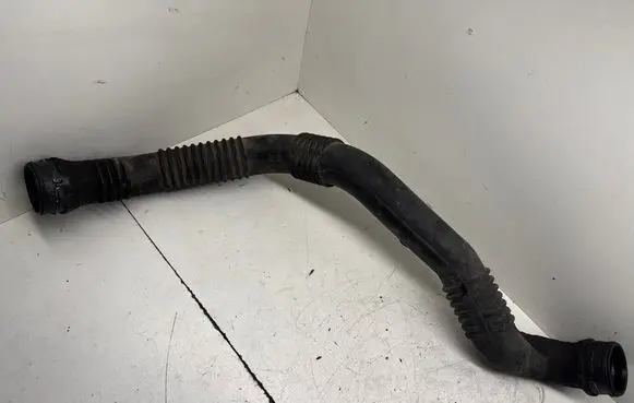 Mercedes-Benz B W245 Intercooler hose/pipe A1695200401