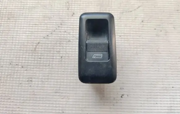 Volkswagen Transporter - Caravelle T4 Quarter vent window switch 7D0959855