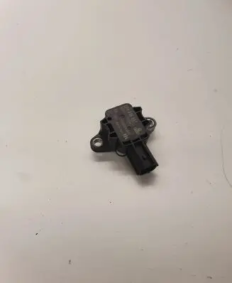 Audi A4 S4 B7 8E 8H Airbag deployment crash/impact sensor 8P0955557