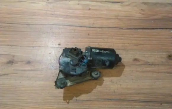 Mazda 323 Wiper motor 8491005460