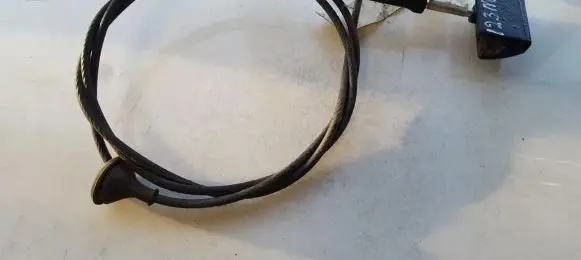 Engine bonnet (hood) release handle