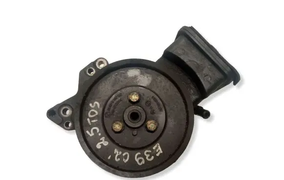 BMW 5 E39 Power steering pump 32422247046