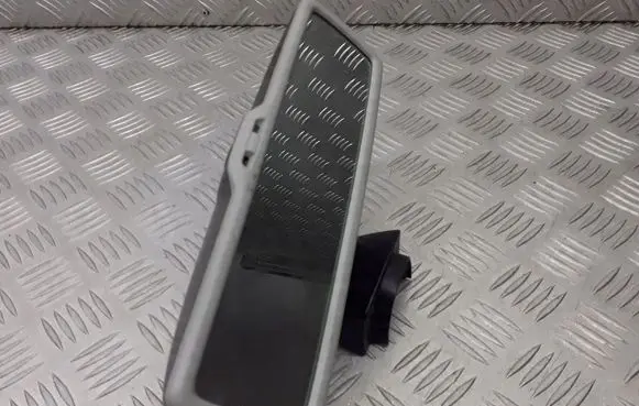 Volkswagen Golf V Rearview mirror trim E11015619