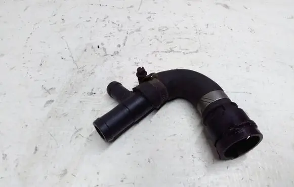 Audi A6 S6 C5 4B Engine coolant pipe/hose