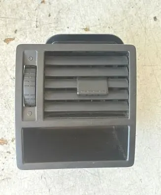 Volkswagen Transporter - Caravelle T5 Dashboard side air vent grill/cover trim 7H1819204C