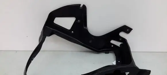 Mercedes-Benz S W220 Headlight/headlamp mounting bracket