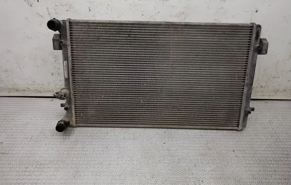 Skoda Octavia Mk1 (1U) Coolant radiator 1J0121253P