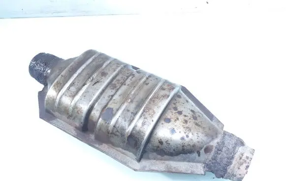 Volkswagen Golf IV Middle muffler/silencer 