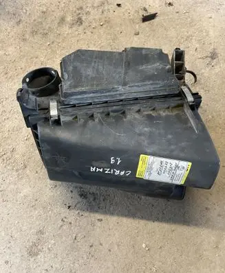 Mitsubishi Carisma Air filter box MB957382 MR224493 MR258904