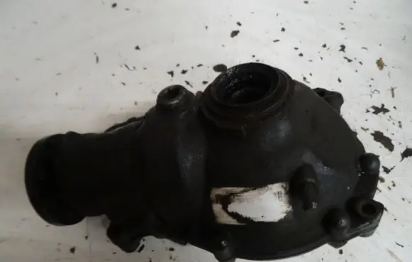 BMW X3 E83 Front differential 7540626