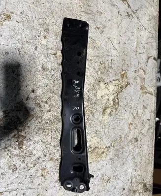 Toyota RAV 4 (XA40) Top upper radiator support slam panel 