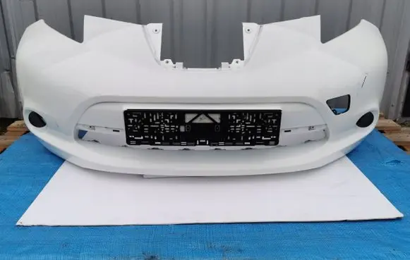 Nissan Leaf I (ZE0) Front bumper