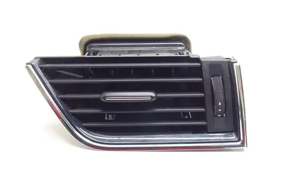 Skoda Octavia Mk3 (5E) Dashboard side air vent grill/cover trim 5E0819702