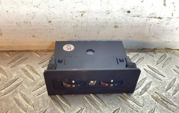 Lexus RX 450H Seat heating switch 453451